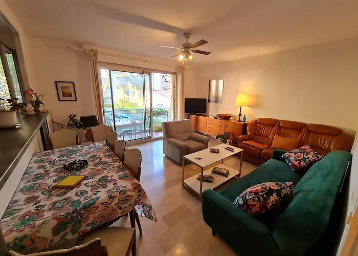 Appartement 3 chambres calme, verdure et proche centre ville